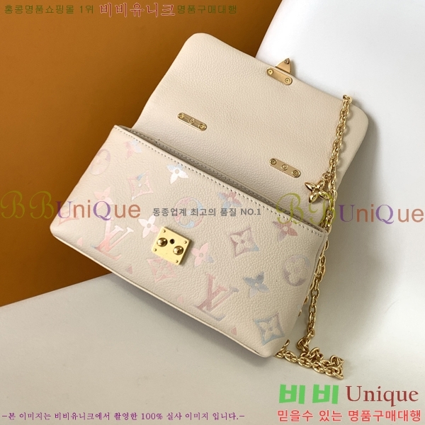 #����*�� Madeleine ���� M25596-101